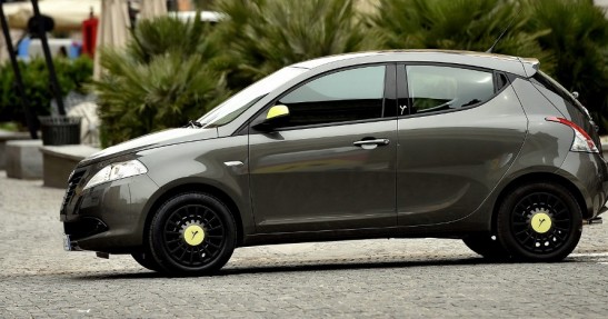 Lancia Ypsilon Elefantino