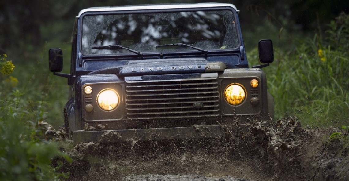 Land Rover Defender