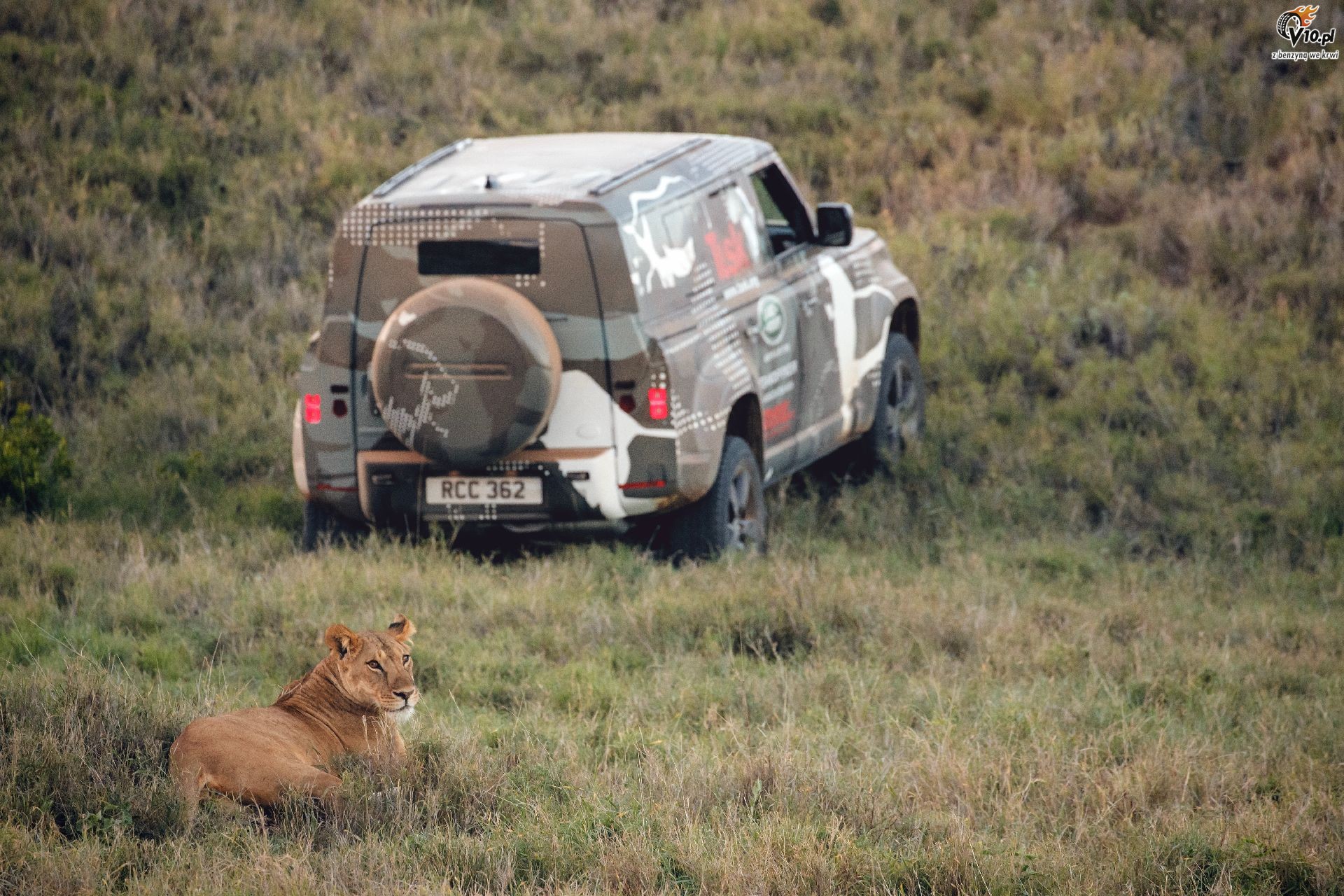 Land Rover Defender