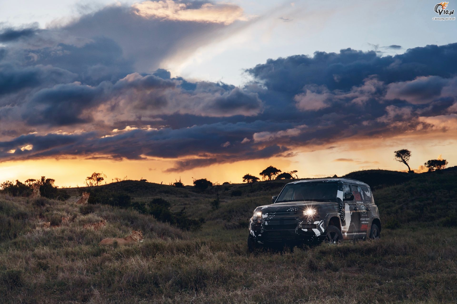 Land Rover Defender