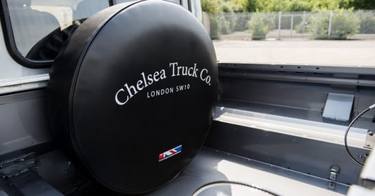 Land Rover Defender Pickup Chelsea Truck