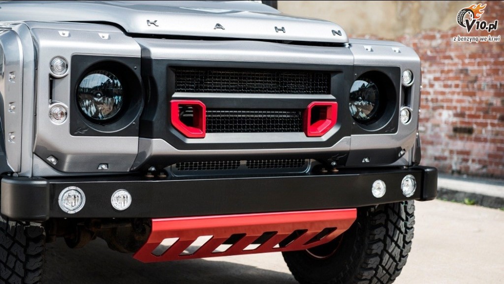 Land Rover Defender Pickup Chelsea Truck
