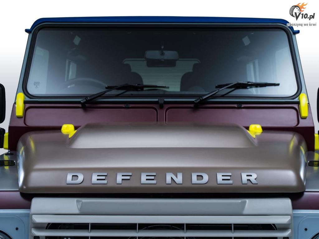 Land Rover Defender Paul Smith
