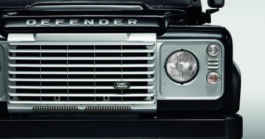Land Rover Defender Silver Black