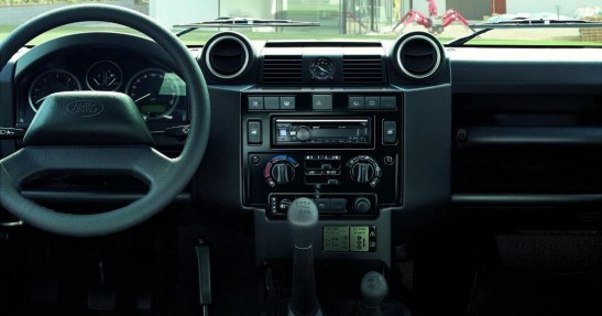 Land Rover Defender Silver Black