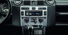 Land Rover Defender Silver Black