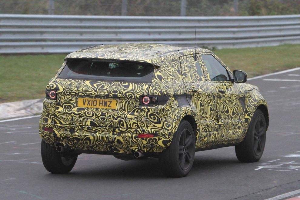 Nowy Range Rover Evoque 5d - zdjcie szpiegowskie