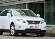 Nowy Lexus RX450h FWD