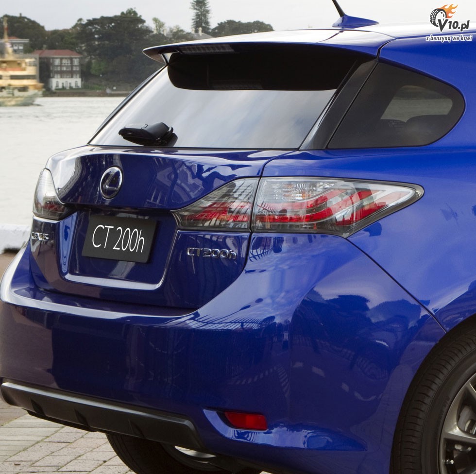 Lexus CT200h F Sport
