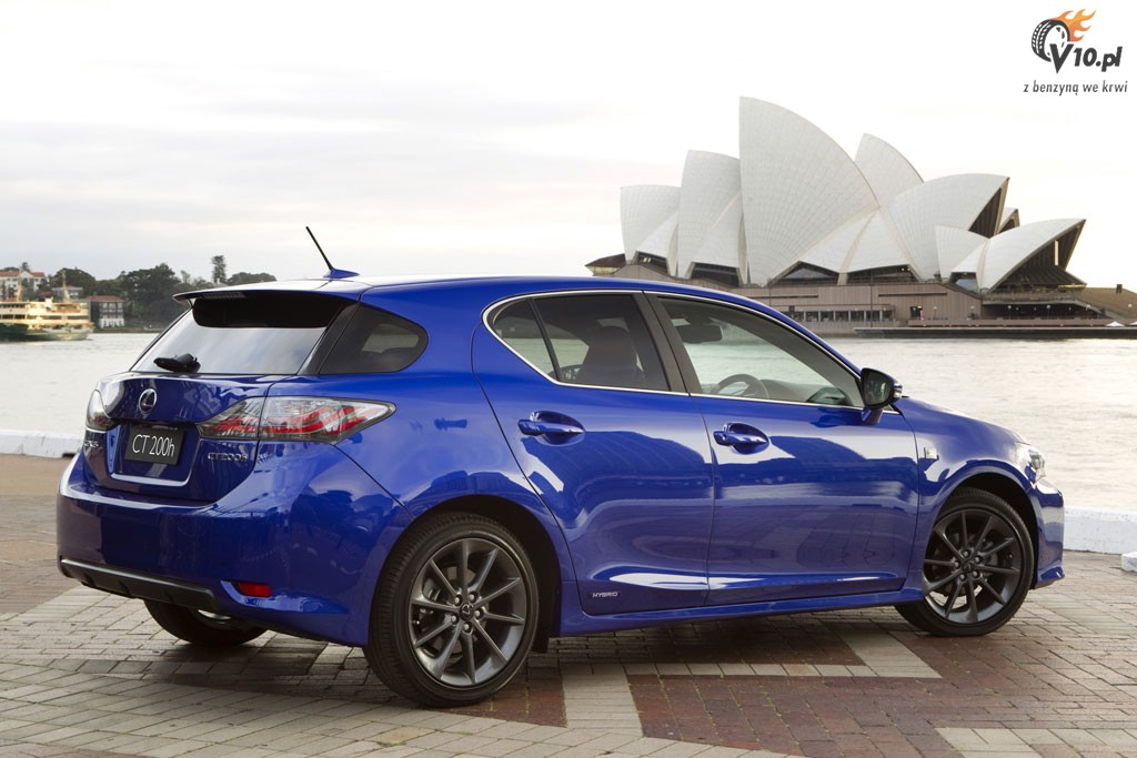 Lexus CT200h F Sport