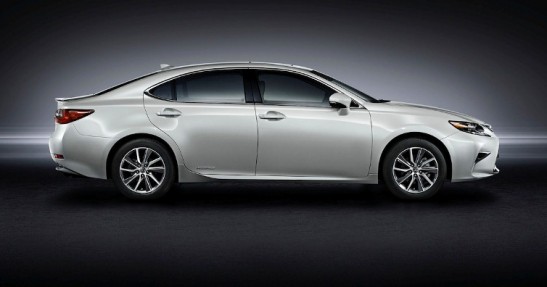 Lexus ES 2015