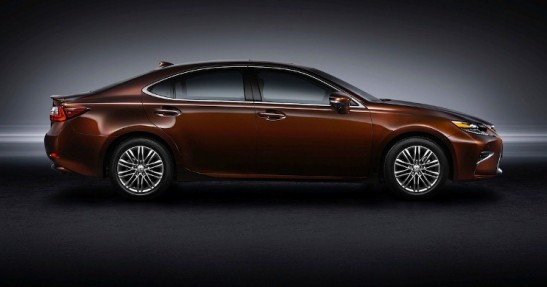 Lexus ES 2015