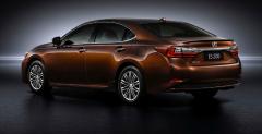 Lexus ES 2015