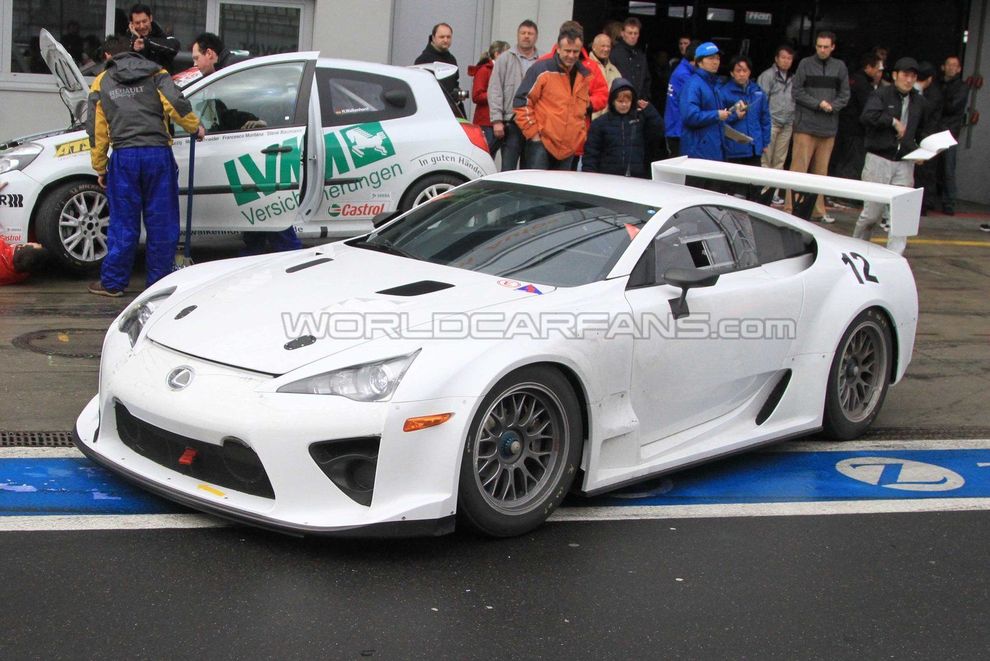 Lexus LFA - wersja wycigowa podczas testw