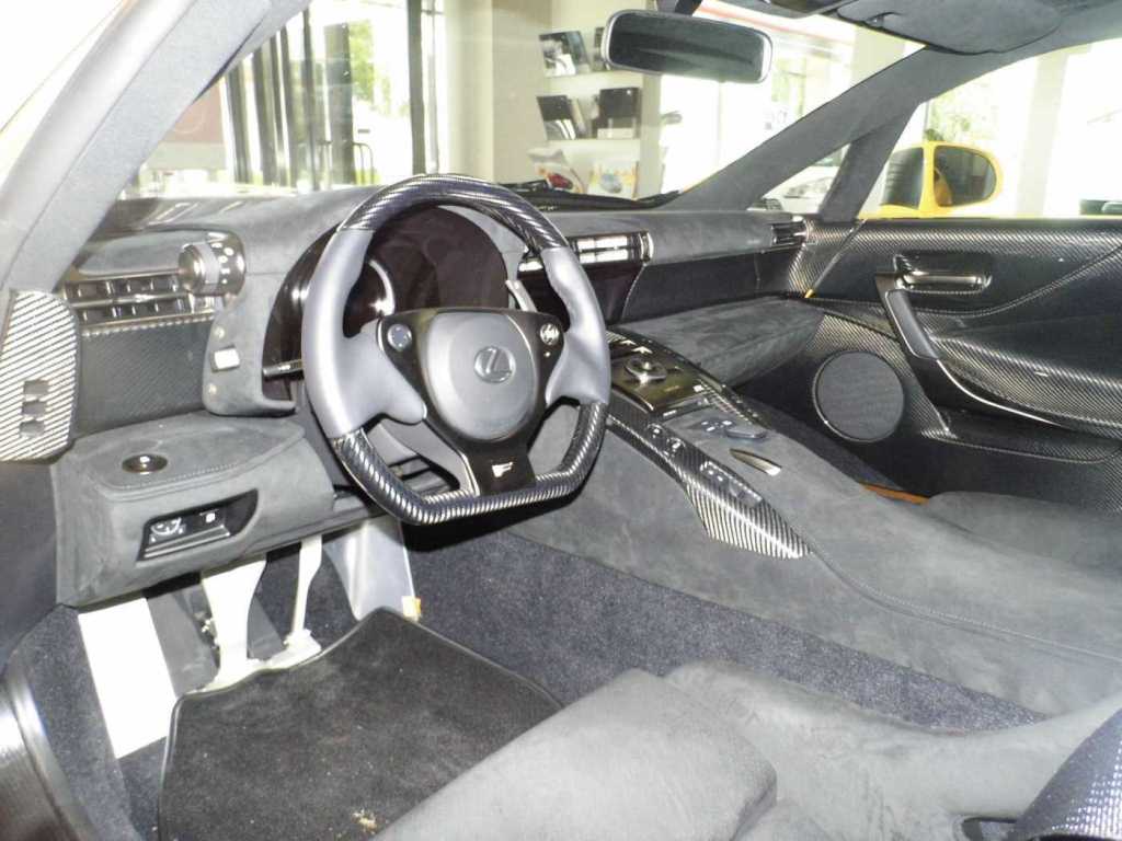 Lexus LFA