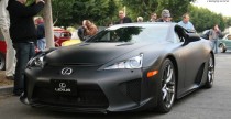 Lexus LF-A przed Los Angeles Auto Show