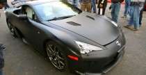 Lexus LF-A przed Los Angeles Auto Show