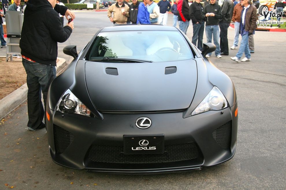 Lexus LFA na Cars & Coffee