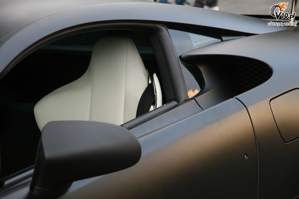 Lexus LFA na Cars & Coffee