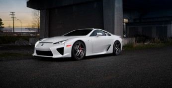 Lexus LFA z felgami PUR Wheels