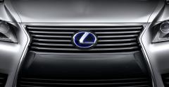 Lexus LS600h