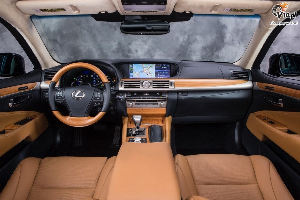 Lexus LS 600h
