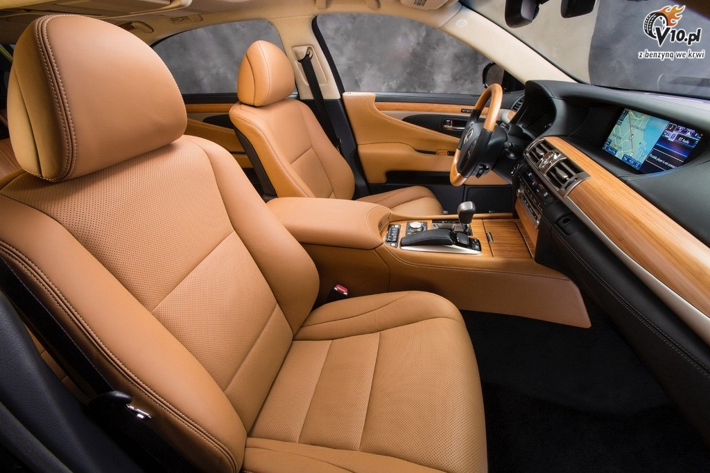 Lexus LS 600h