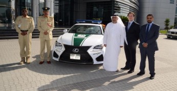 Lexus RC-F dołącza do floty policji w Dubaju