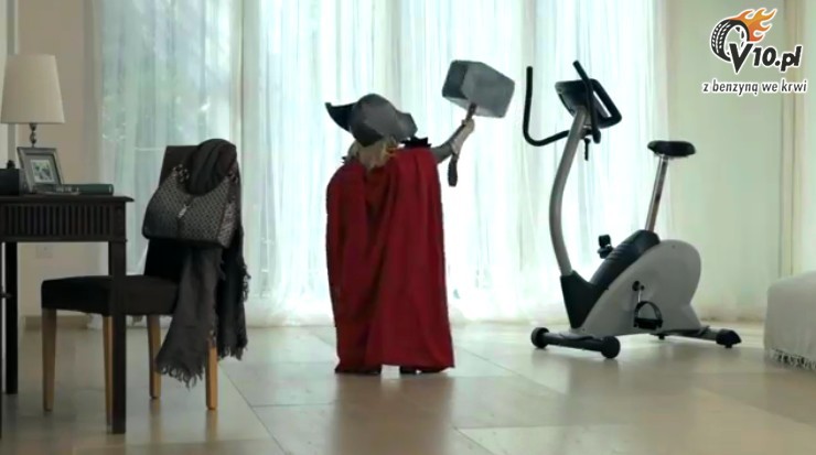 Lord Vader Volkswagena pokonany - zabawna parodia reklamy nowego Passata