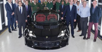 Lotus Evora 400 wyjeżdża z fabryki
