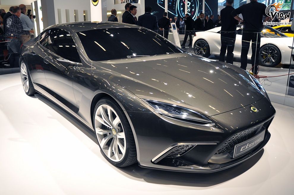 Nowy Lotus Eterne Concept - Paris Motor Show 2010