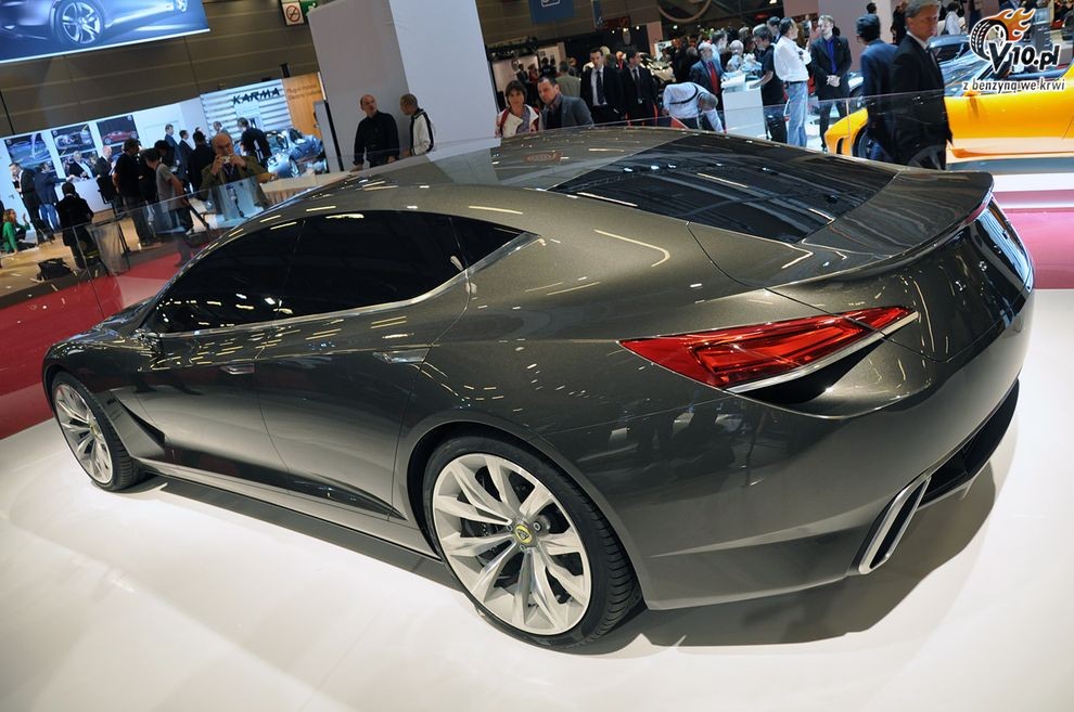 Nowy Lotus Eterne Concept - Paris Motor Show 2010