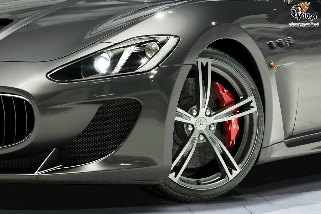 Maserati GranTurismo MC Stradale 2013