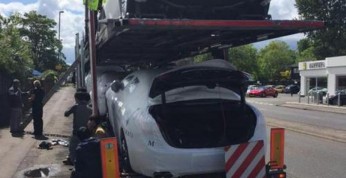 10 nielegalnych imigrantów zostało znalezionych w bagażnikach...