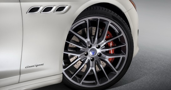 Maserati Quattroporte przeszło delikatny lifting