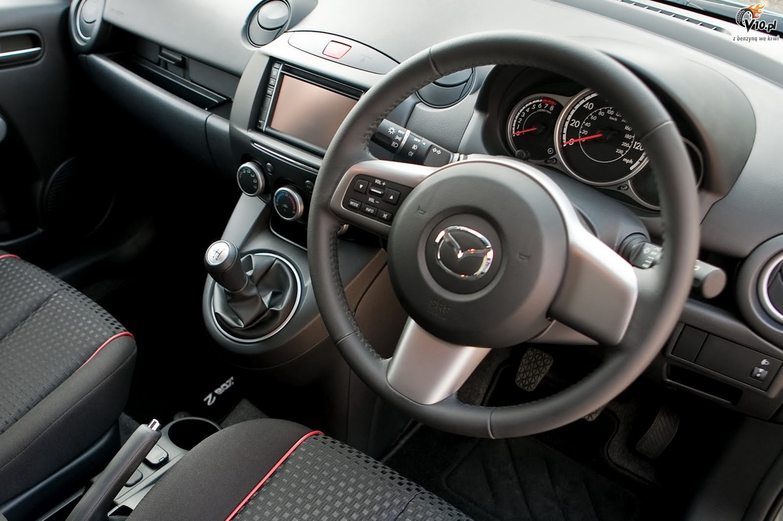 Mazda 2 Venture Edition