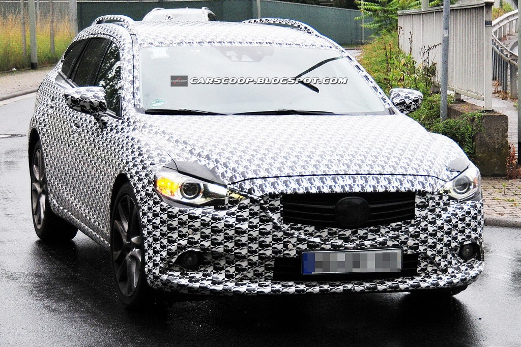 Mazda 6 Wagon - zdjcie szpiegowskie