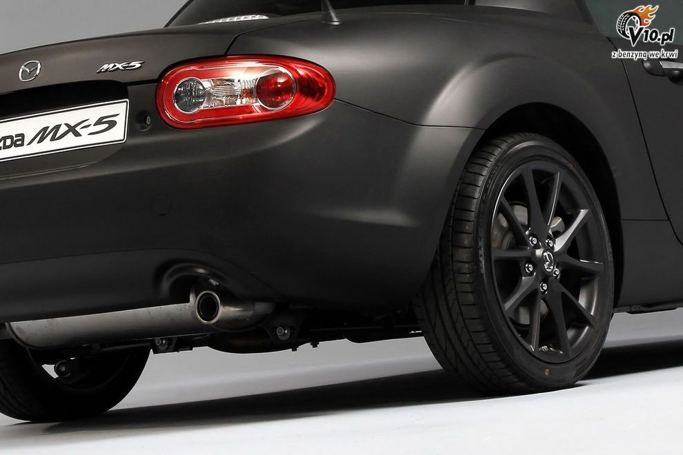 Mazda MX-5 Black & Matte