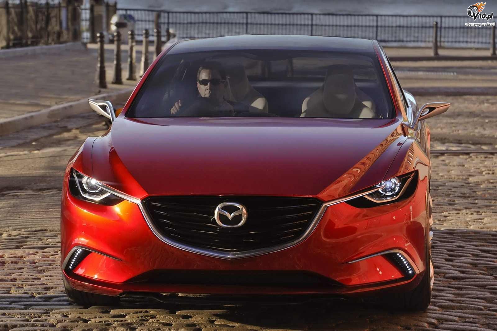 Mazda Takeri