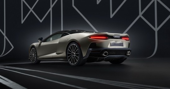 McLaren GT