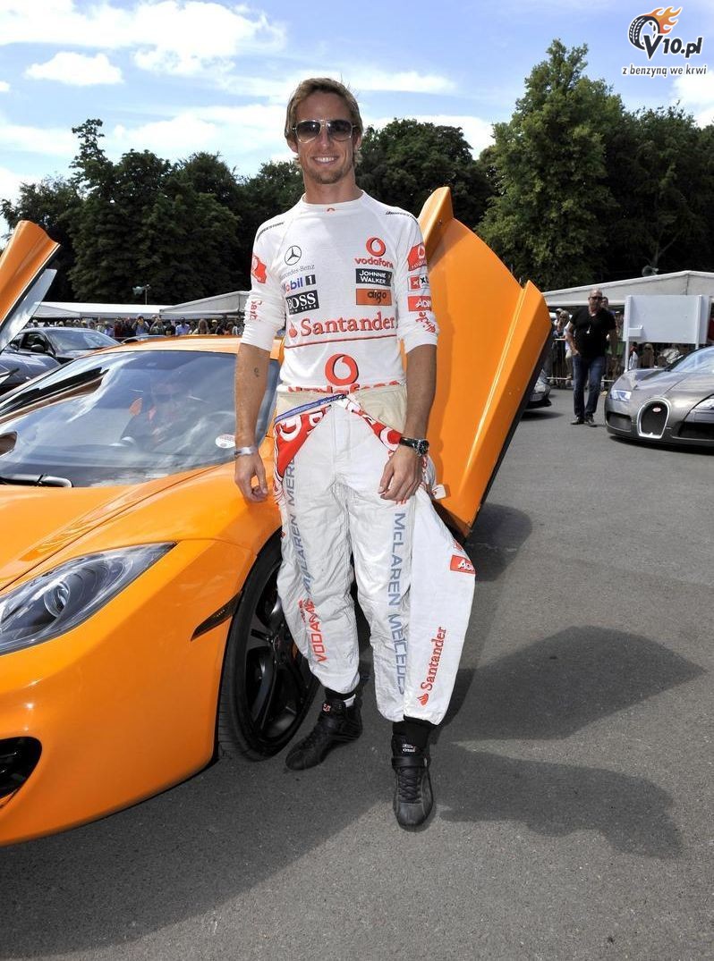 McLaren MP4-12C w Goodwood