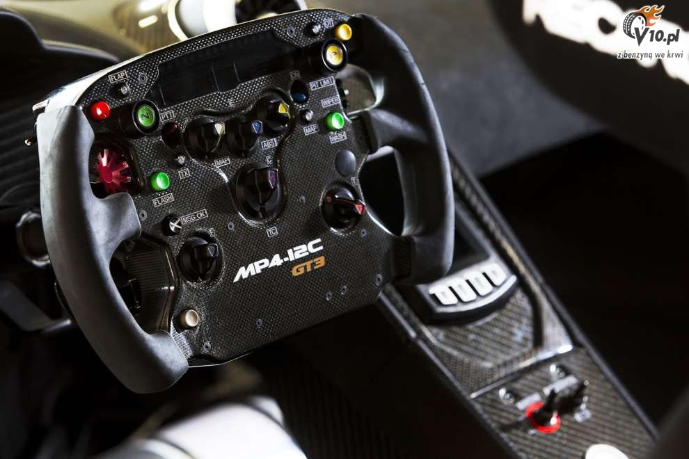 McLaren MP4-12C GT3