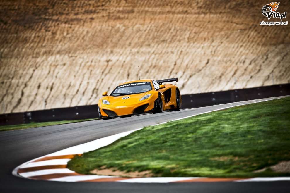 McLaren MP4-12C GT3
