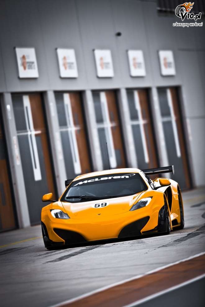 McLaren MP4-12C GT3