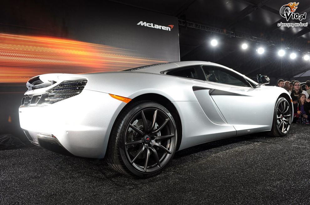 Nowy McLaren MP4-12C w Monterey