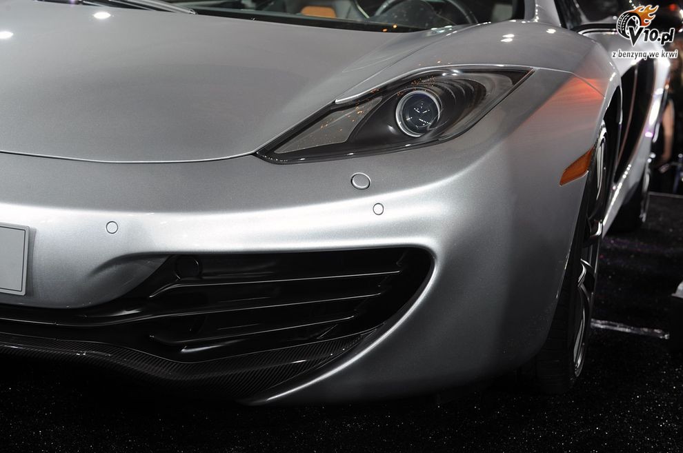 Nowy McLaren MP4-12C w Monterey