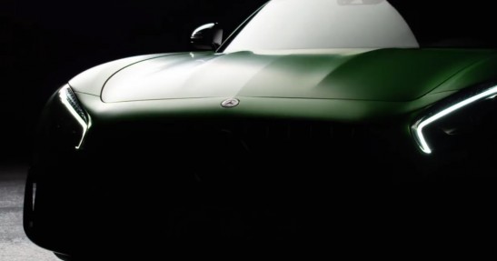 Mercedes AMG GT R
