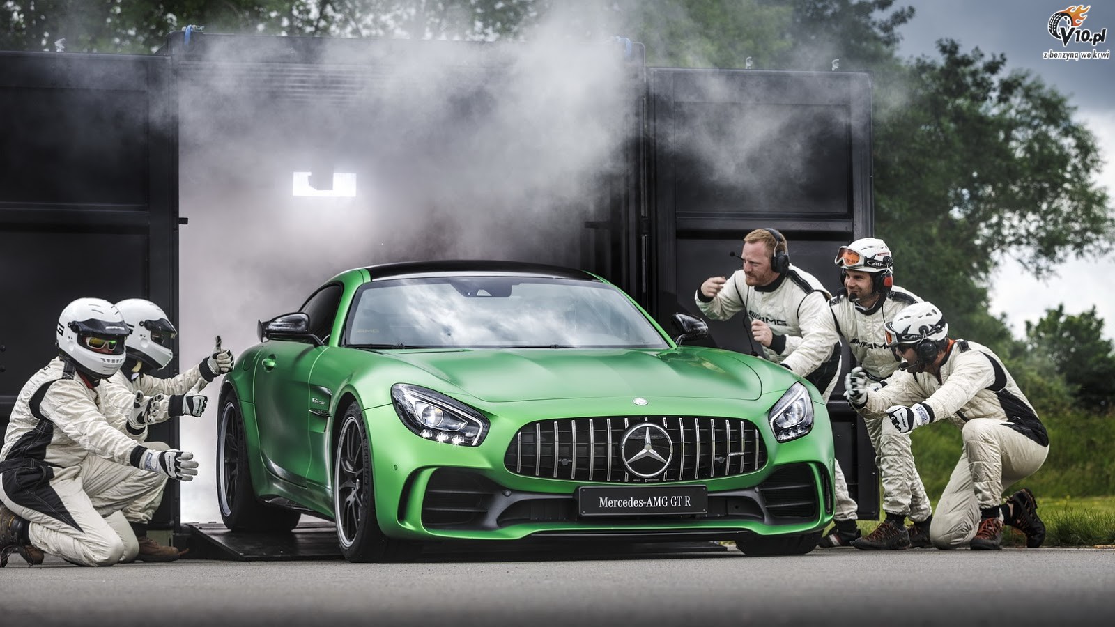 Mercedes AMG GT R