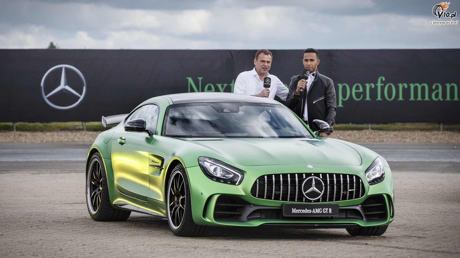 Mercedes AMG GT R
