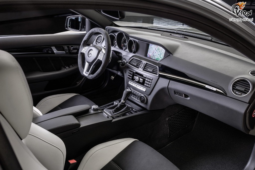 Mercedes C63 AMG Edition 507